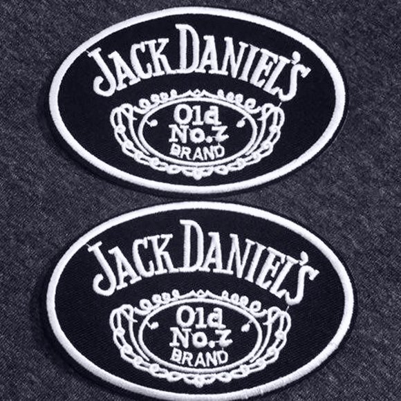 (2) EASY IRON ON PATCHES JACK DANIELS PARCHES IRON ON BADGES JACK DANIEL'S STUFF - Picture 1 of 4